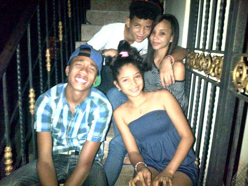 Call Me Angelica' Soy Super Divertida, Me Encanta hacer Amigos Nuevos --Amo La Musica (♫♫) ♥ My B-Day 11\Febrero♥Chris Pichardo En los controles de mi♥