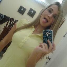 14 aninhos, engraçada, chata, pisciana, S.P.F.C, amo funk :$