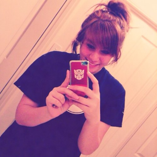 the_outcast247's profile picture. I eat food and i breathe air .. That basically explains me in one sentence ..