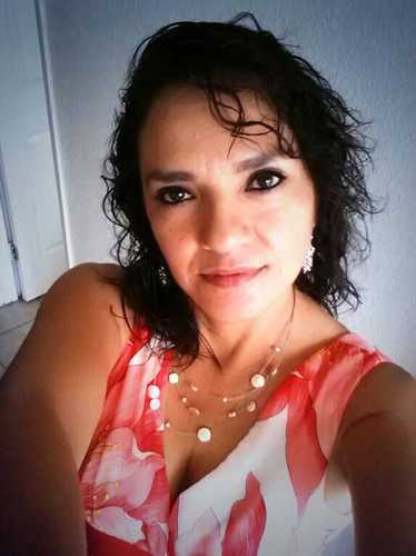 Soy una mujer sencilla pero no simple