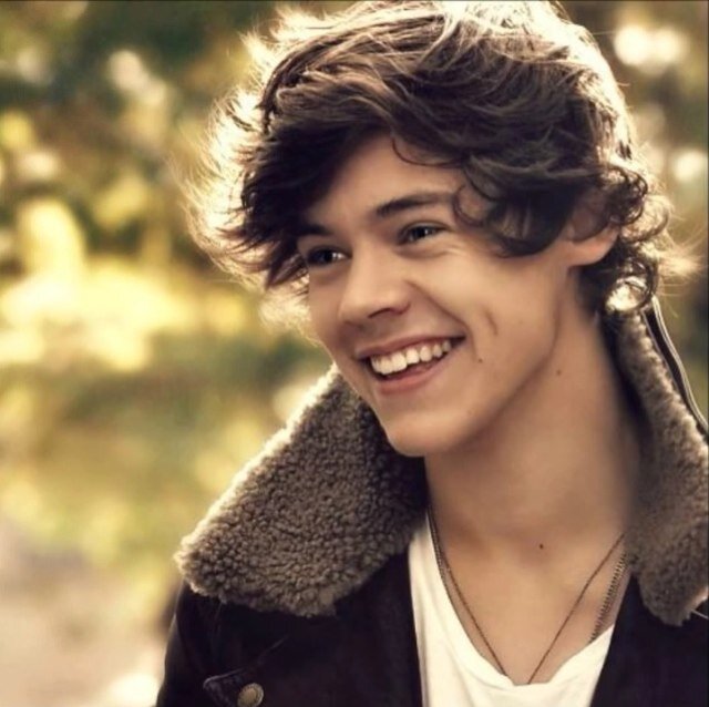If you're reading this then tweet me 'yeah buddy' and i follow you back :)