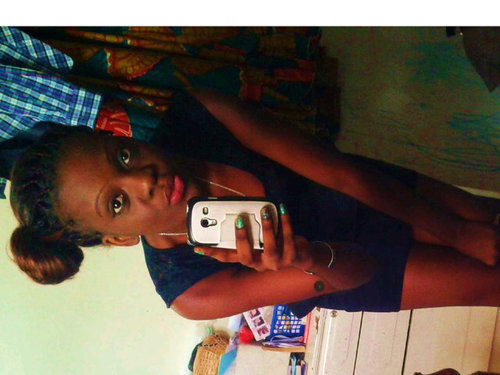 I'm just that chick! Follow me & Follow my better half 12/12 ♥