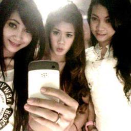 Orang kesayangan ya ini nih ~ @JulpanM :-*