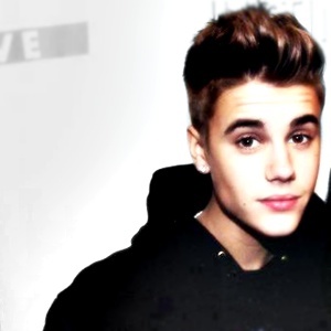 Wiktoria, Beliebers, FOLLOW ME JUSTIN!! ♥