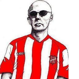 Delirante tirando a pelotudo. No me gusta hablar mucho con los mudos.