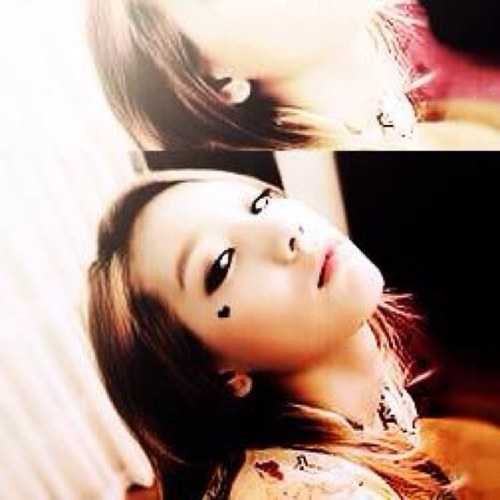 : a little girl , who's always with you ♡ ' kimtaeyeon ' cute smart beauti funny friendly , talk w me if u want to know more. 220713 .
