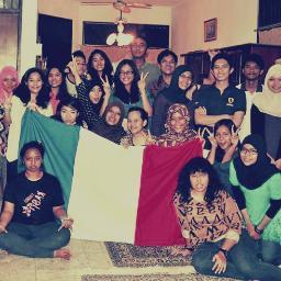 Salut tout le monde monde monde monde monde! nous sommes les 2011 onze onze onze onze! Nous sommes différents mais nous sommes toujours un♡