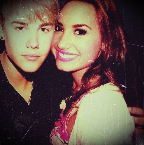 ♥Apenas uma Belieber e Lovatic com muuuuuuuito orgulho ♥