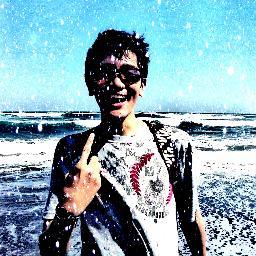 semi-Hiperaktif | @sman3cimahi | (x²+y²-1)³-x²y³=0 | @WeAreVexone(XI IPA 1) | @official_SGO | @DivSeni | https://t.co/zEDp2Bz7Tz...  Jatinangor here I come!