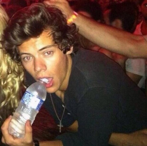 #DarkHarry I promise to stay if you promise not to leave (@MarcelBroken is mine)