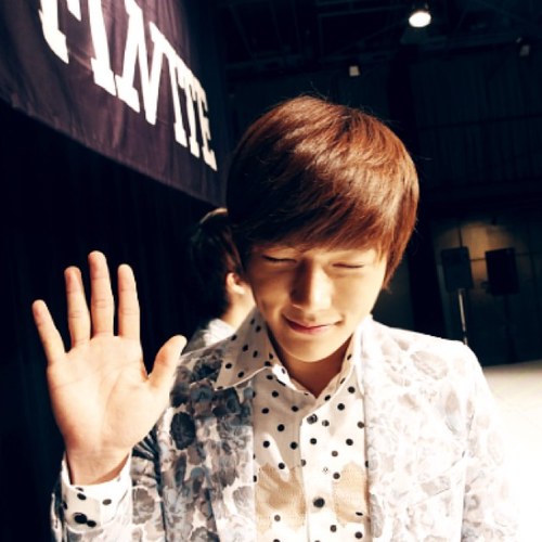 ใจดีฟอลกลับ @THM04U