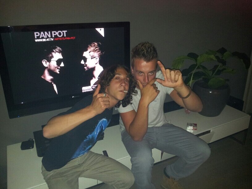 er zijn veel belangrijke dingen onder andere feesten en vrienden