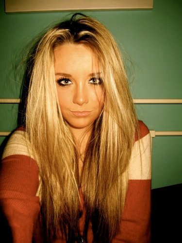 And it seems like yesterday it was just a dream, but those days are gone and just memories - Eminem ♡
