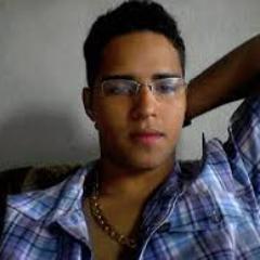 Amigo falso não existe ,porque se fosse amigo ,não iria ser falso !3