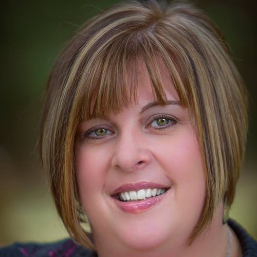 I'm a wife, mom of 2 girls, a professional photo organizer & love my Youngevity healthy lifestyles business! Saving the photos of the world...1 photo at a time!