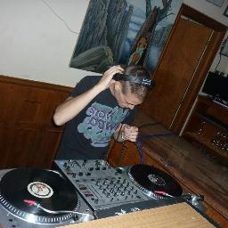 Javi_Tulipa's profile picture. http://t.co/z3xoqHUGL9