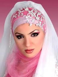 من إتكل على زاد غيره طال جوعه
