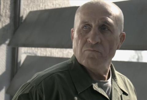 I am Senior Chief Petty Officer Mendez. I helped Halsey with the Spartan II's and was Lt. Kurt Ambrose right hand man for the S-IIIs