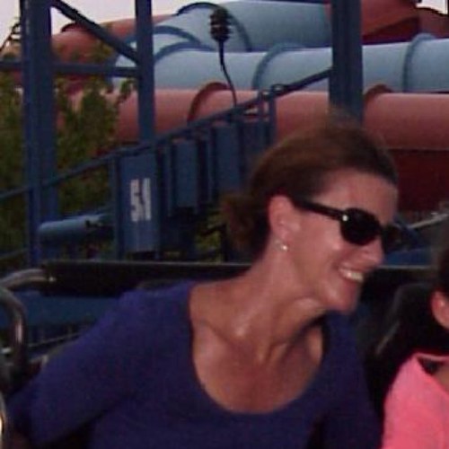 Mom. Commercial #banking biz dev exec. Leader of #diversity initiative. #yoga enthusiast. 2x #Pancreaticcancer survivor. Advocate for PC research.