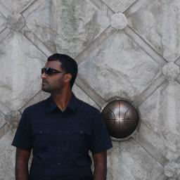 roshan_y's profile picture. Biomaterials, basketball and hakka.