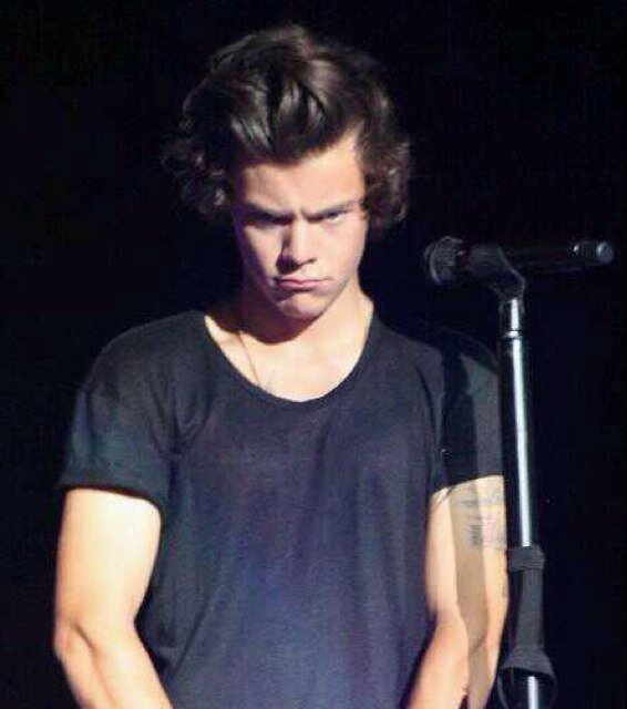 1D_ForeverLovee's profile picture. One Direction=perfection. 165616. 61898. 232677.155204. 165998 (these numbers)❤