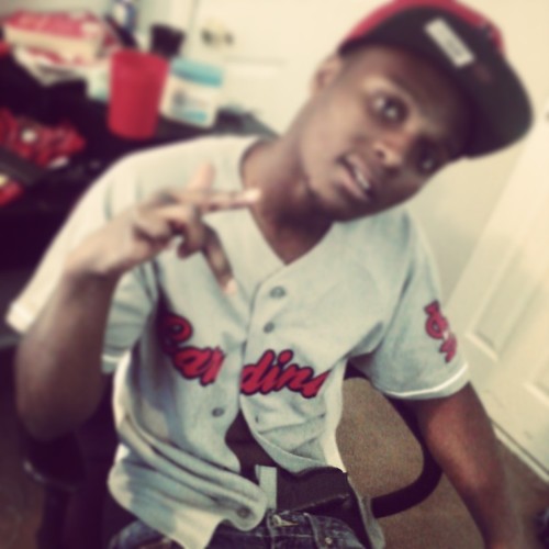 MOB $ Moneyy Ova dese Dumb Hoes , Im A Young Nigga From Da D62w Nd I Staay On tht Hot SHIT && Run Yah BAND$ Up Moe