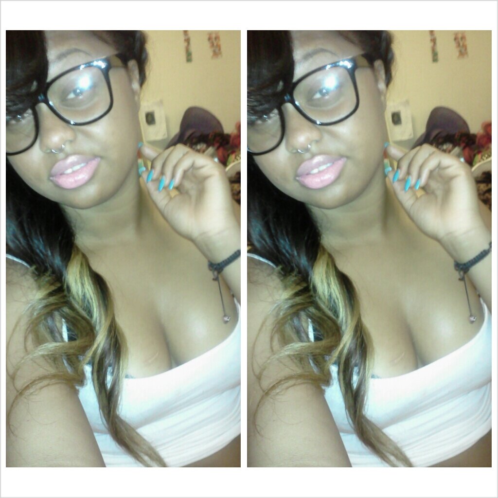 WhiteGirl_Cali's profile picture. Kings & Queens  Allowed 
Peasants To 
IG : __kissandtrill