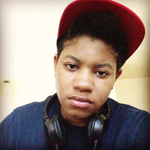 I'm 17 I'm such a great amazing person to kno. Nd I like video games nd I'm such a big kid. If you wanna kno more just ask