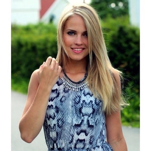 Volg ons voor dagelijks girly stuff in je timeline! | Op naar de 100. ☺ | Gestard op 28 Juli 2013. ♥