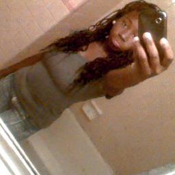 Hi my name is T0RI!!.. Ima Very Cool And Nice Pers0n.. i Like 2 Meet New Ppl... And Im Real Laid Bacc.. Now G0ne Head And Make That Butt0n Blue!!... Fwm!!