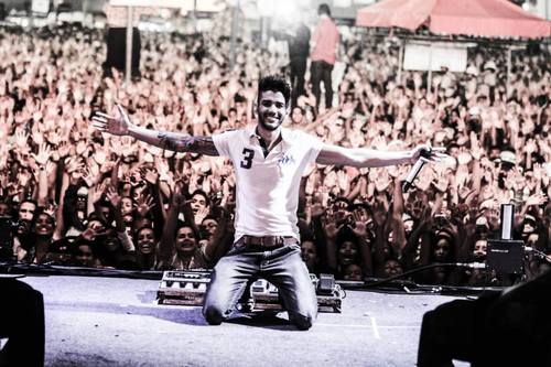 Fã do cantor @Gusttavo_Lima, e Divulgando seu trabalho!