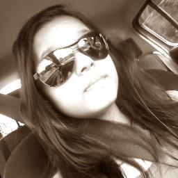 fabi_lima12's profile picture. Quando se ama, não se esqueçe.
Quando se importa,não abandona.
E quando quer,não desiste