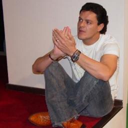 Tengo la esperanza de algun dia conocer a @pedro_fer y a @itatiC