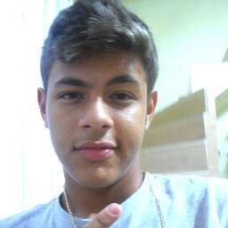 Dizem que sou chato, ingnorante, ironico, segue ae, Diiz se isso é verdade !!