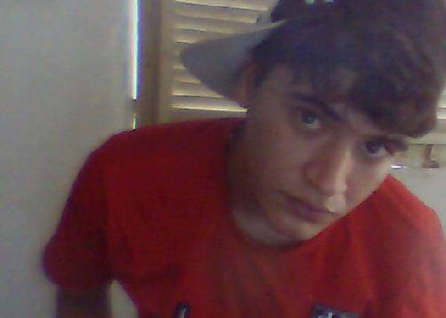 So uma pessoa muito sociavel to sempre fazendo novas amizades  :p