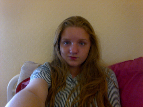 Add me on BBM XD       pin- 2653232B i #Always follow back follow my bbz @lauryn_a XD!!!!!! #yay for 100 followers XD