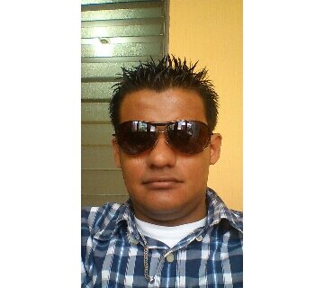 VerniQuezada's profile picture. 