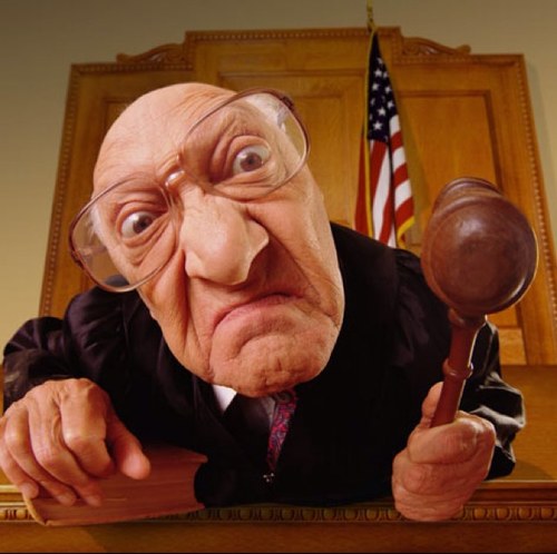 Tweet at us your rachet judge moments and comments! Use #RatchetFAFjudge