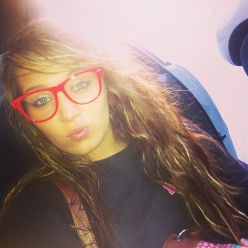 Sexy_Bitch09131's profile picture. following me will prolly be the best thing you'll do in that pathetic life of yours.