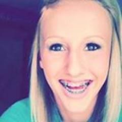 KatieJohnsen1's profile picture. Instagram: katie_johnsen23