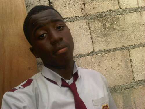 AntrakxMixflow's profile picture. A juss antrakx half a mix flow deh yah di oda half will surly be up an running