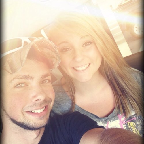 19 years old.Die hard chevy. My girlfriend Ashlyn Renee Allen is my life. Nobody will ever compare to her. I love her. Duramax Diesel all the way!!!!!