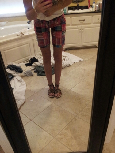 I'm 19 and suffering. vegetarian. recovering drug addict. obsessed with my weight, #Ana #Mia #Ortho height:5'7 HW:136 CW:126 GW:99 UGW:zero