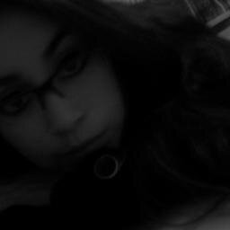 shassori's profile picture. ¿Te divertiste?                                                                                           Cada momento somos otros.