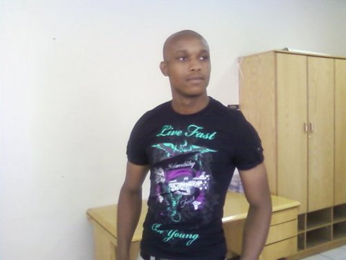 BelievegetSmart's profile picture. 