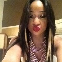 Nisha (@tinyntight) Twitter profile photo