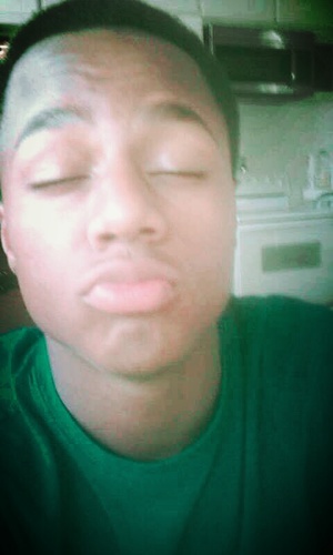 ALofton_2's profile picture. 