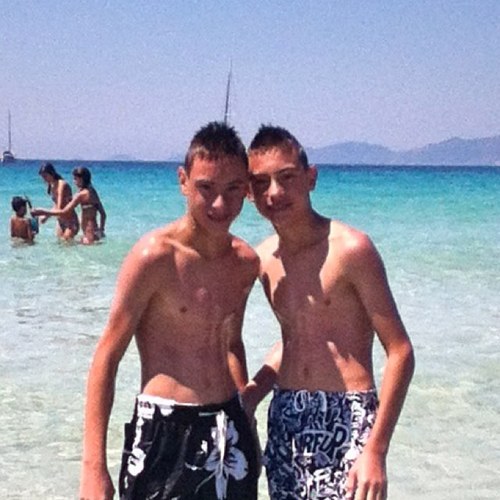 FeeZy45's profile picture. Bonjours, je m'appelle anthony j'ai 15 ans et ma passion c'est gta Tu me follow je te follow ;)