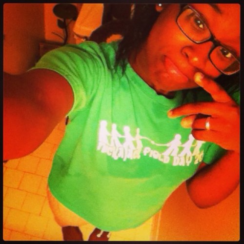 Kik:TRUEShayShay
Instagram:@_AINT_WORRIED_BOUT_NUN