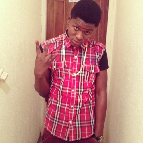 fizzea's profile picture. 